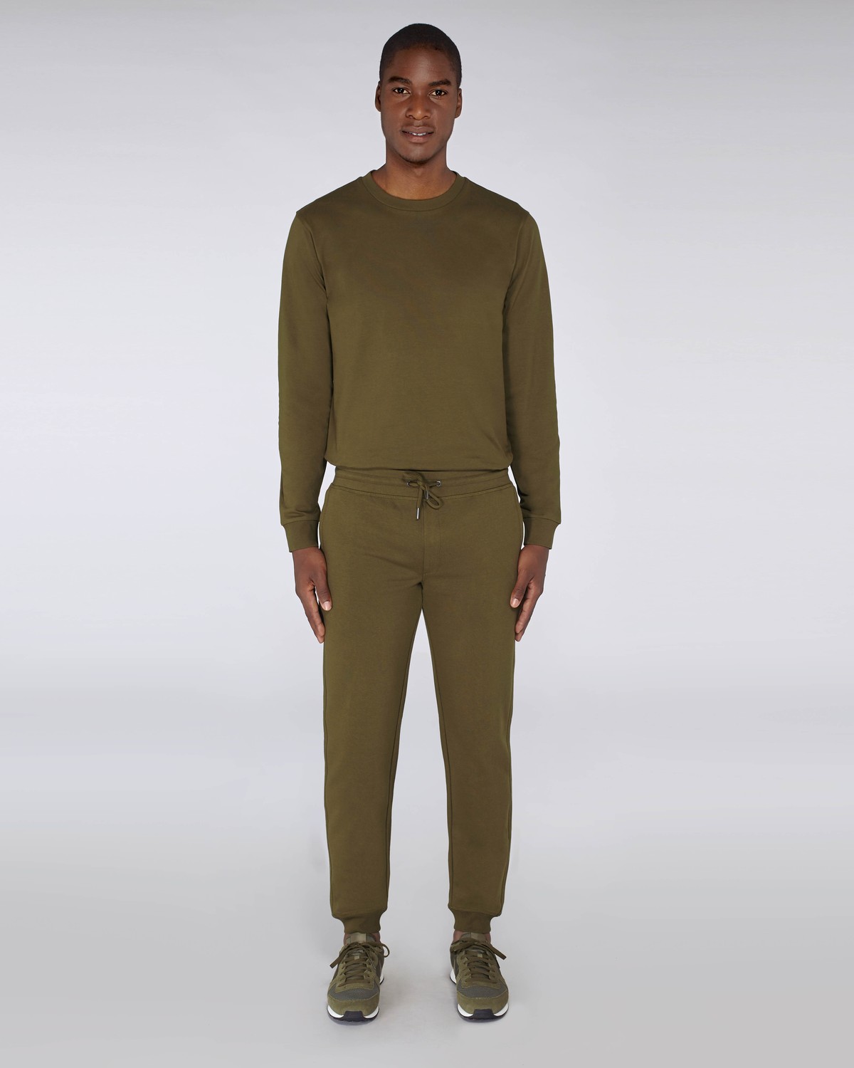Stanley_Steps_British_Khaki_Studio_Front_Main_1