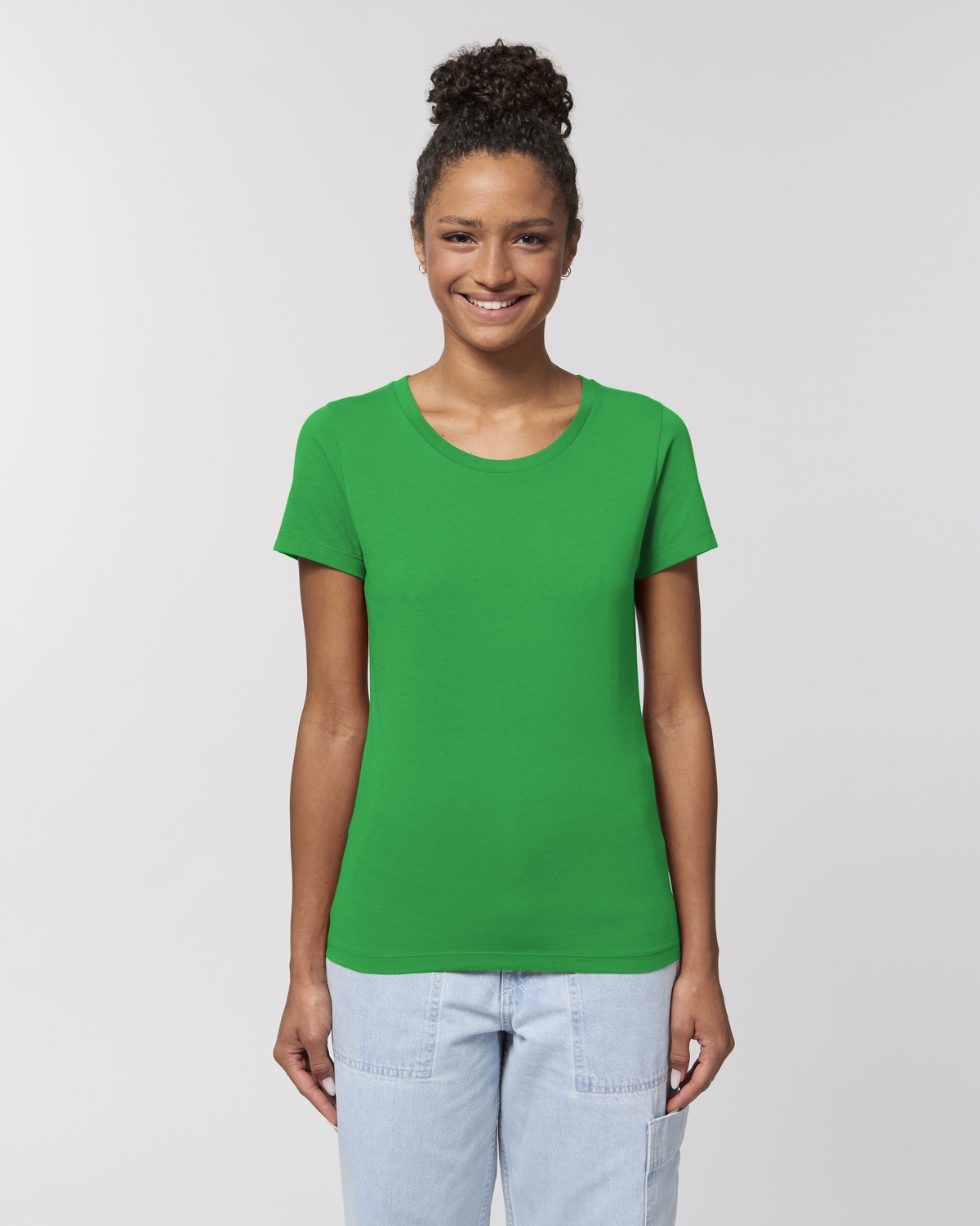 Stella_Expresser_Fresh_Green_Studio_Front_Main_6