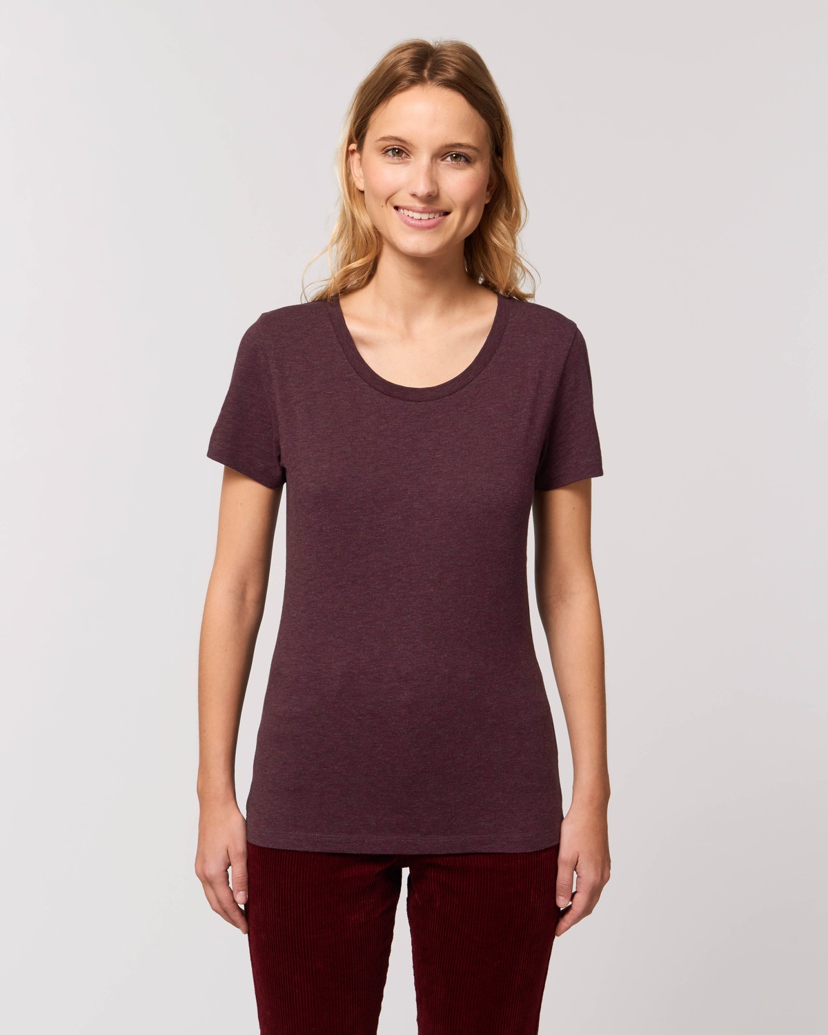 Stella_Expresser_Heather_Grape_Red_Studio_Front_Main_6
