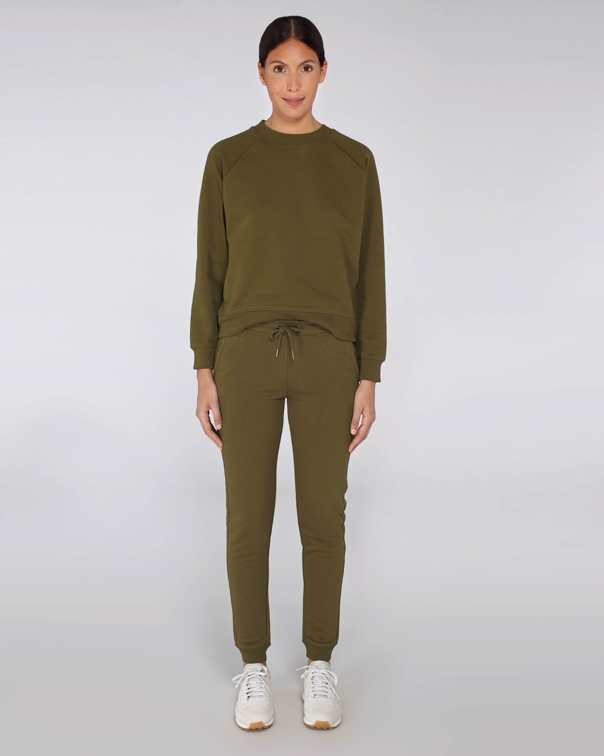 Stella_Traces_British_Khaki_Studio_Front_Main_6